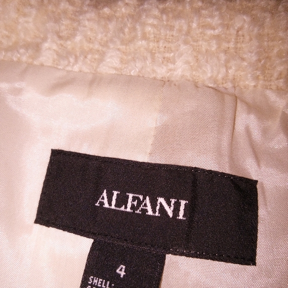 Coat - Picture 2 of 3